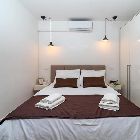 Guest House Take Time I Gostinjska kuća 3*