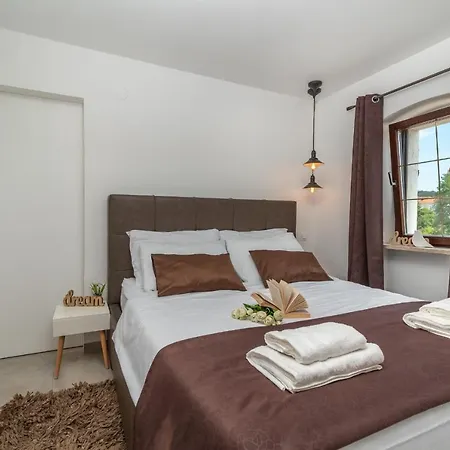 Guest House Take Time I Gostinjska kuća Trogir