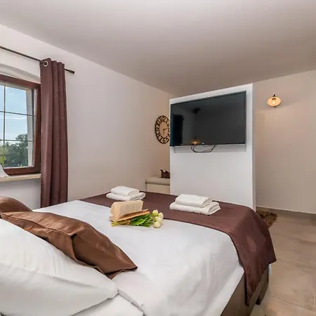 Guest House Take Time I Gostinjska kuća 3*